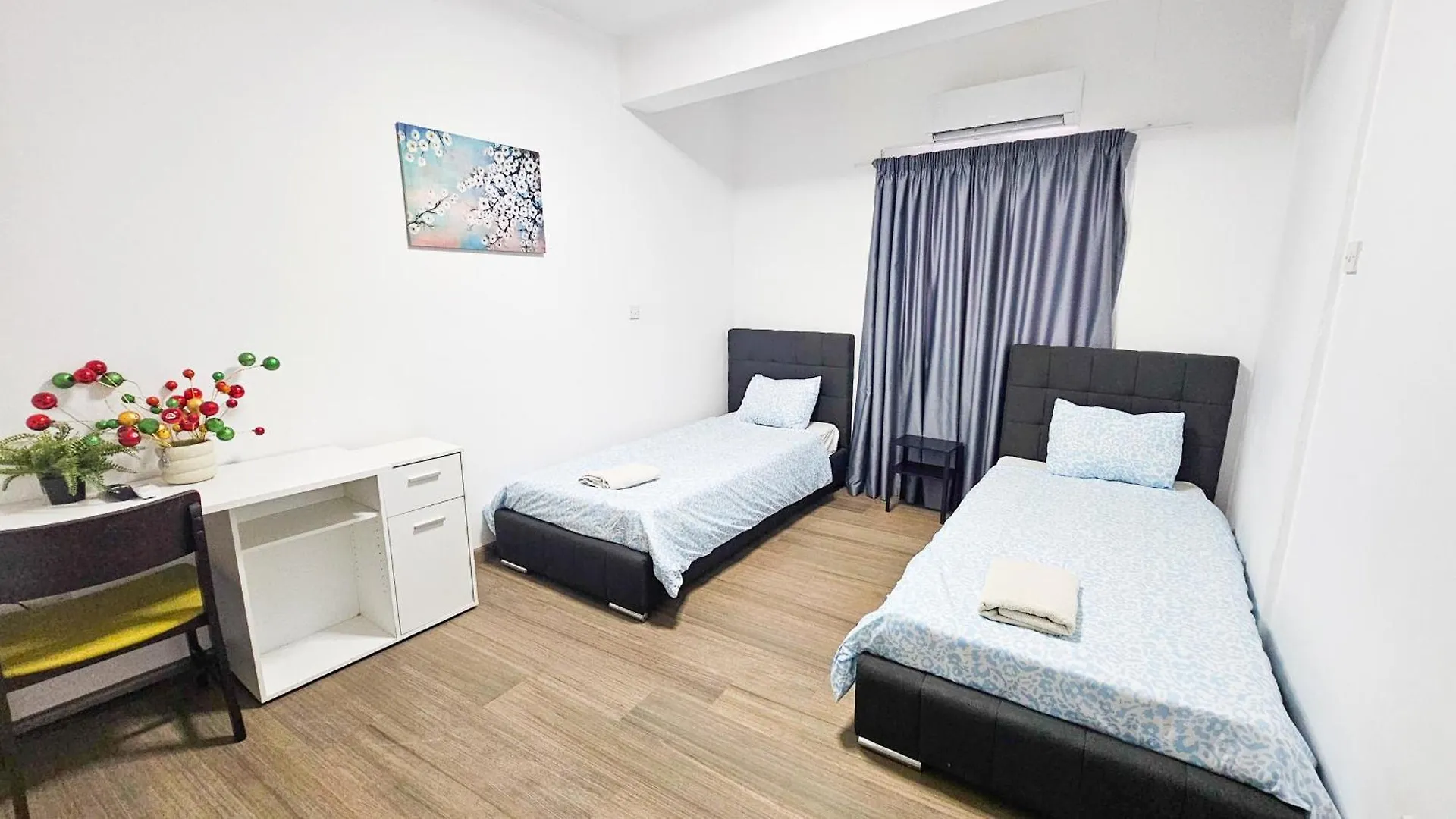 Appartamento Downtown Rooms, 200M From Marina Beach Larnaca