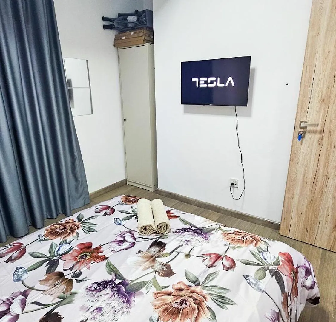 Appartamento Downtown Rooms, 200M From Marina Beach Larnaca